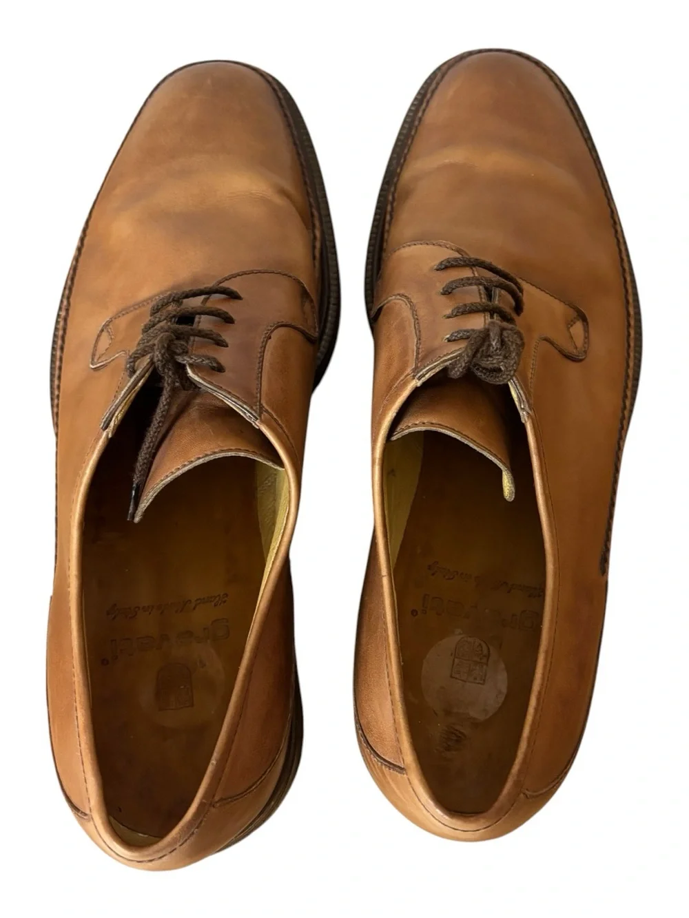 Gravati brown leather